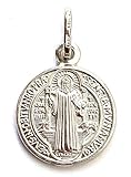 Medalla San Benito en Plata de Ley. Medida: 20mm. Es una de Las medallas más Antiguas de la...